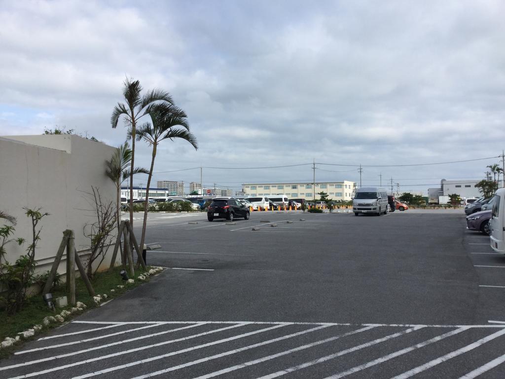 Hotel Gran View Garden Okinawa Tomigusuku Exteriör bild