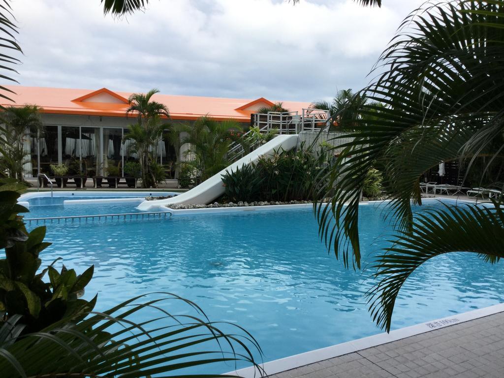 Hotel Gran View Garden Okinawa Tomigusuku Exteriör bild