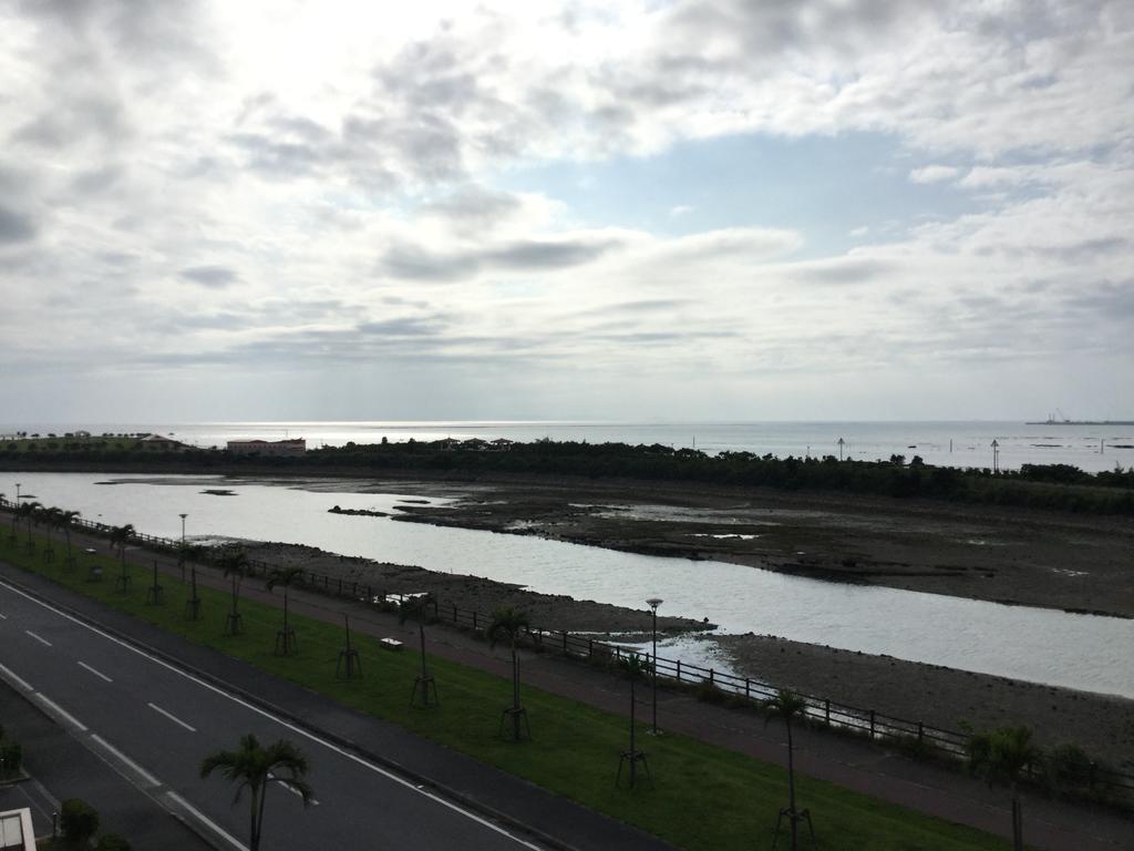 Hotel Gran View Garden Okinawa Tomigusuku Exteriör bild